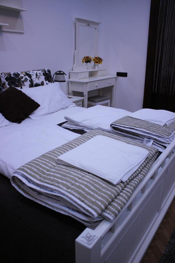 Ella Apartment Timisoara No11 Экстерьер фото
